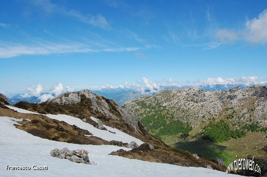 11 Nubi verso le Grigne e le Alpi più lontane.jpg